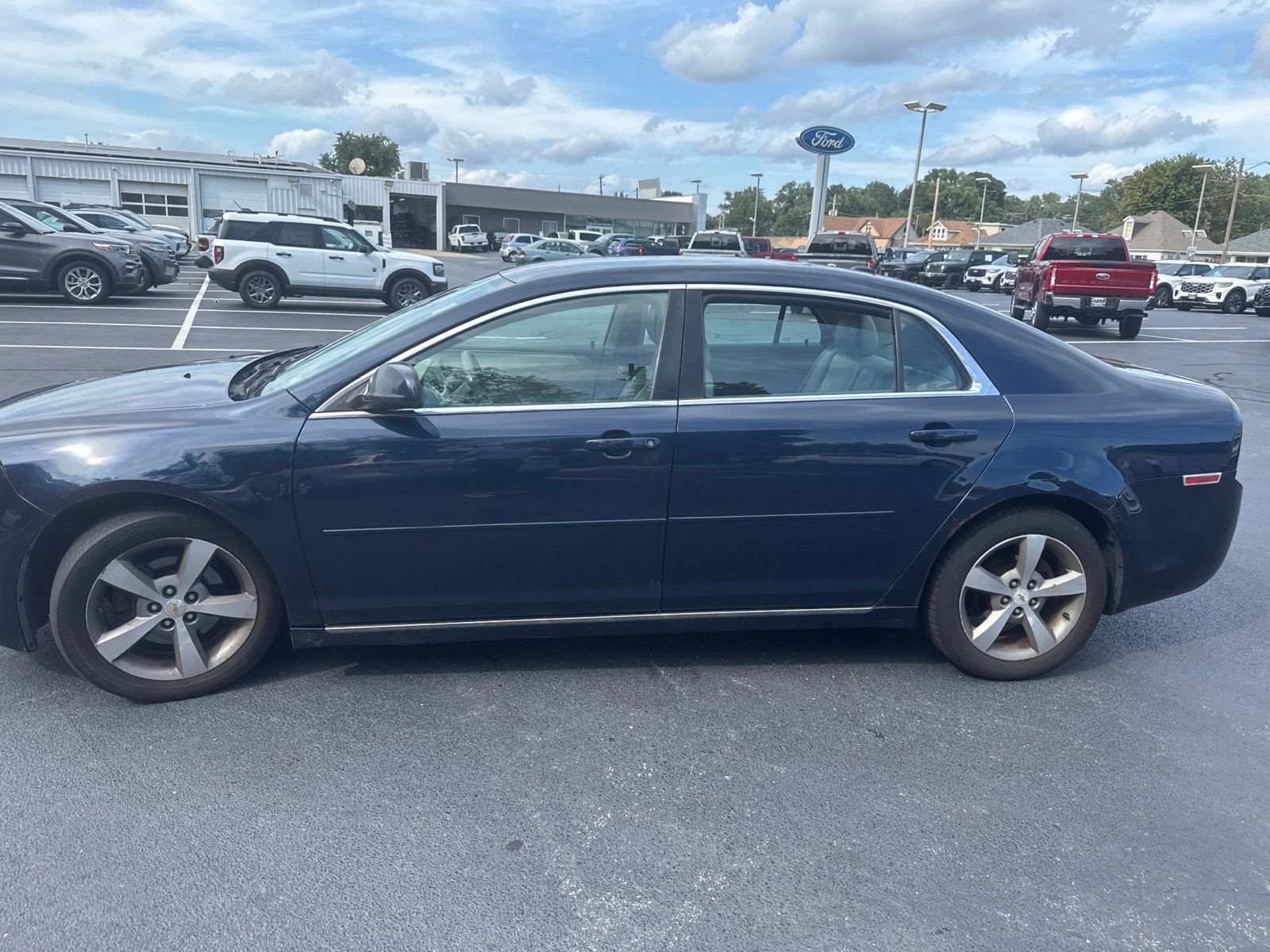 2011 Chevrolet Malibu LT 2LT