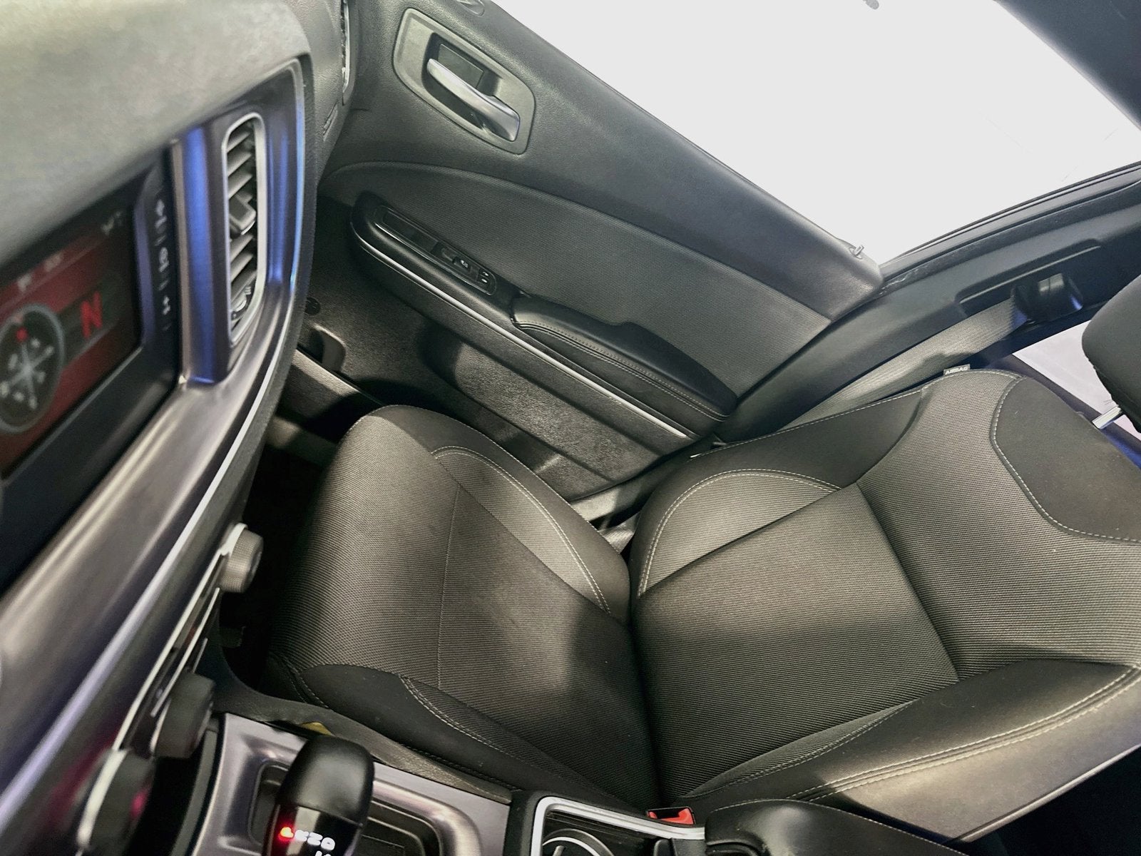 2015 Dodge Charger SE