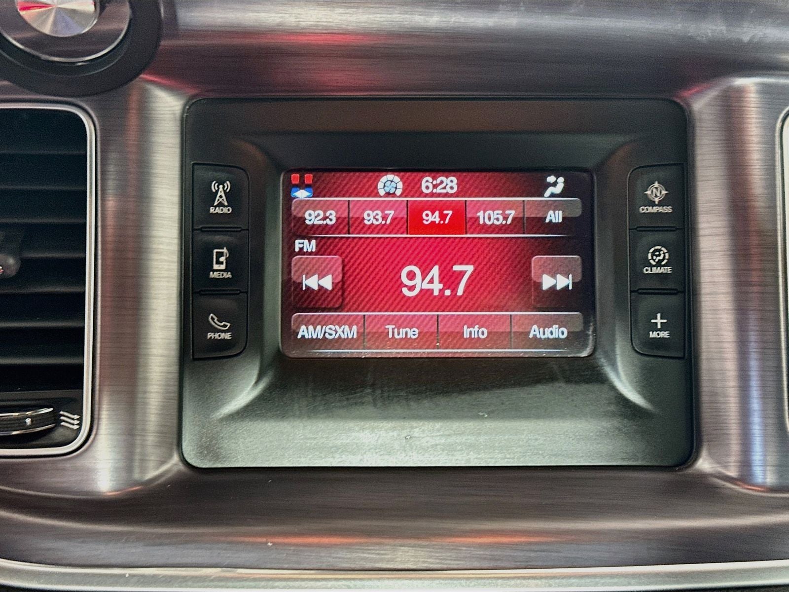 2015 Dodge Charger SE