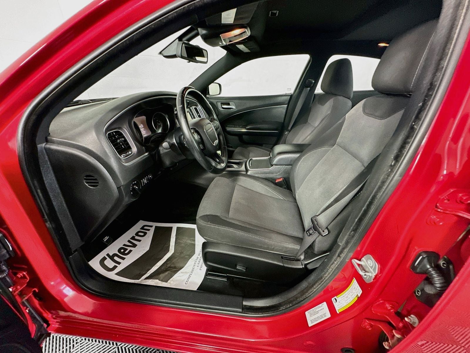 2015 Dodge Charger SE