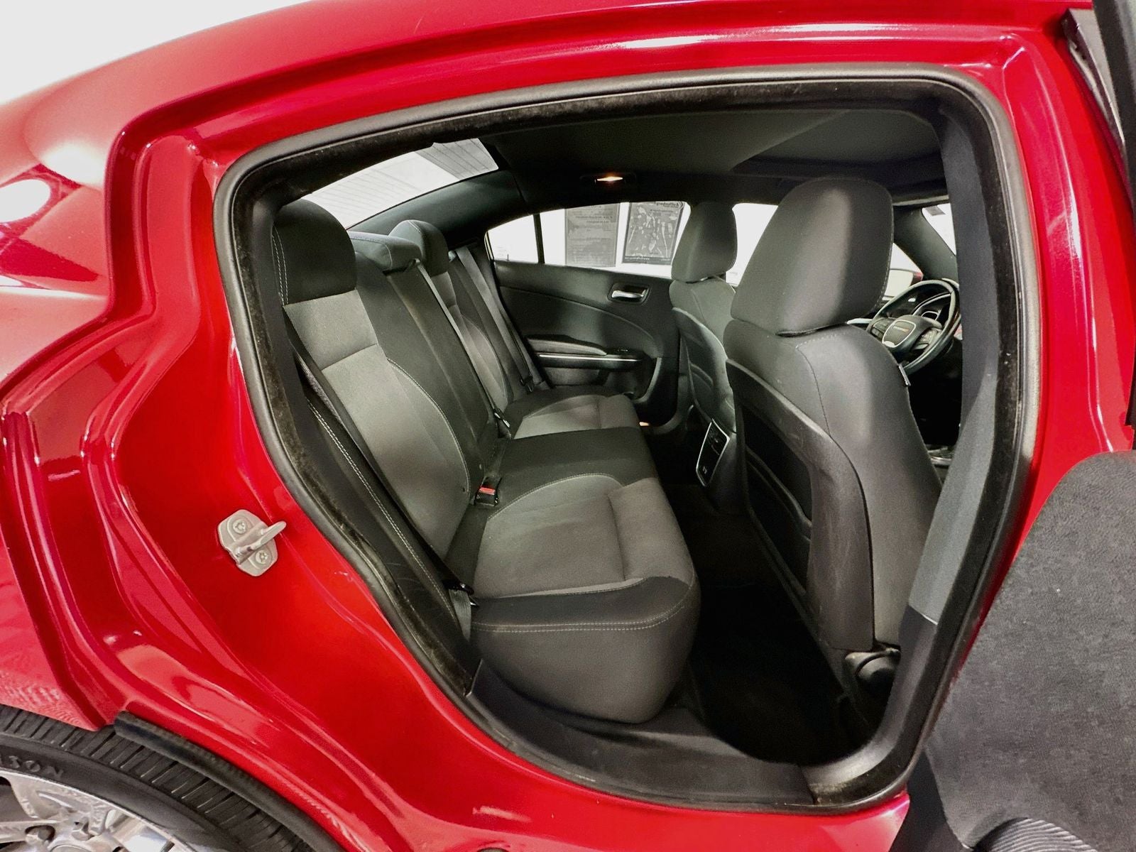 2015 Dodge Charger SE