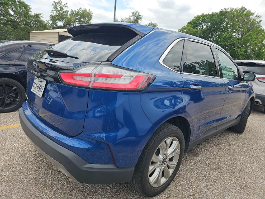 2021 Ford Edge Titanium