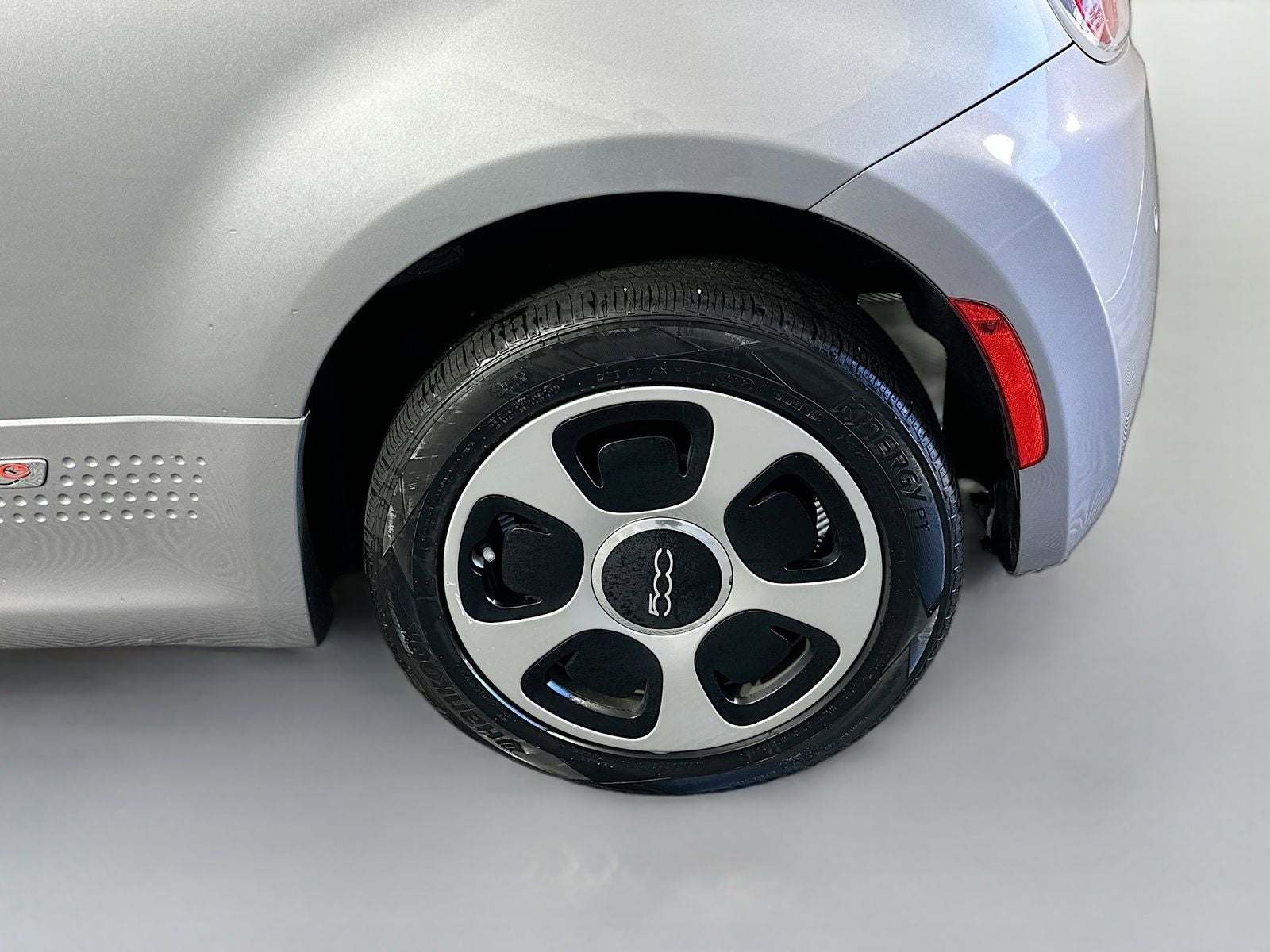 2017 FIAT 500e Battery Electric