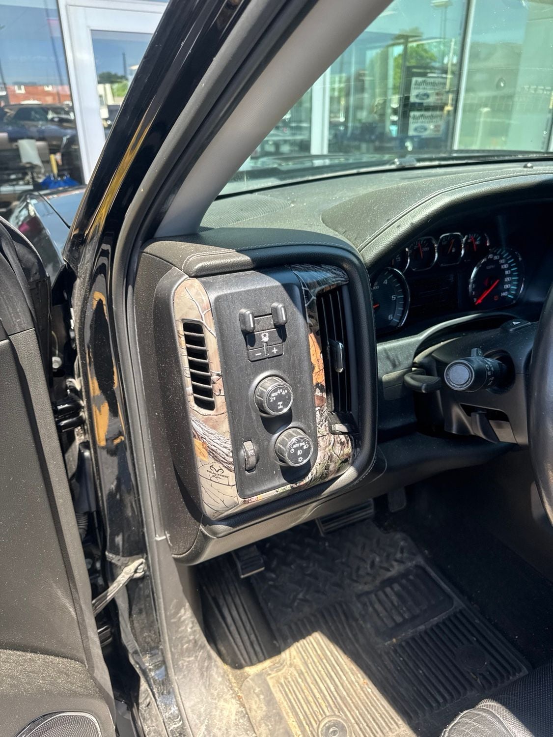 2017 Chevrolet Silverado 1500 LTZ 2LZ