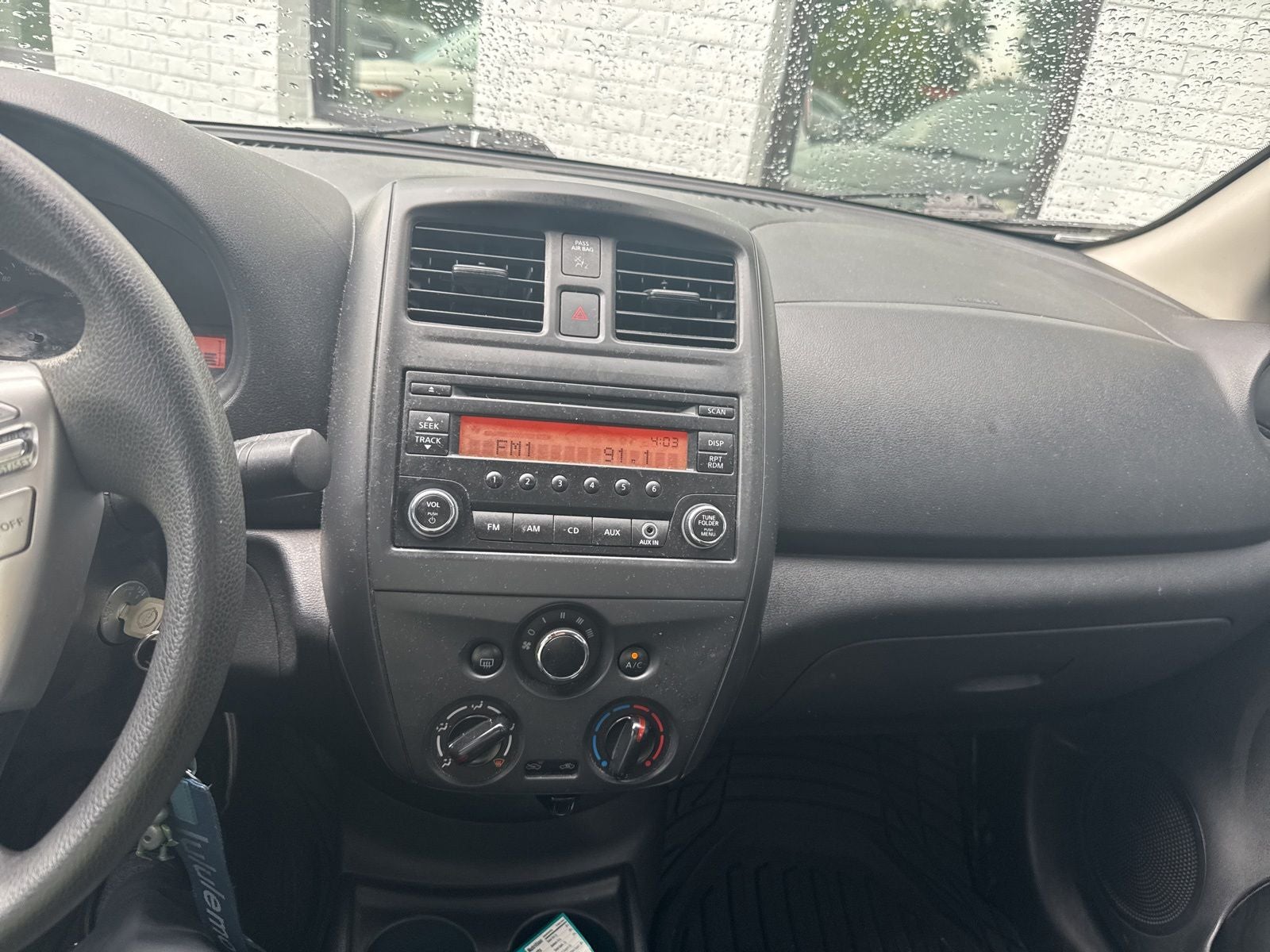 2015 Nissan Versa 1.6 S Plus