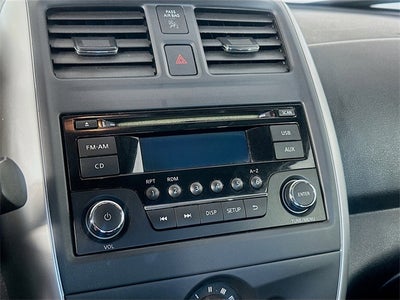 2017 Nissan Versa 1.6 SV