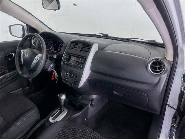 2017 Nissan Versa 1.6 SV