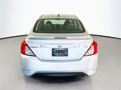 2017 Nissan Versa 1.6 SV