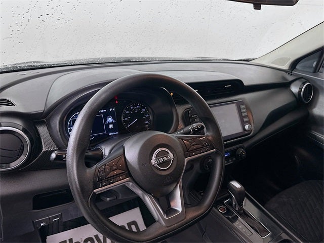 2022 Nissan Kicks SV