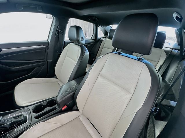 2019 Volkswagen Jetta R-Line