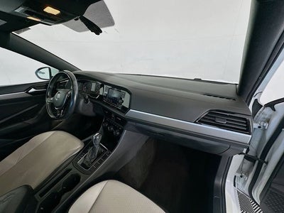 2019 Volkswagen Jetta R-Line