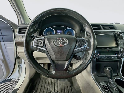 2016 Toyota Camry XLE