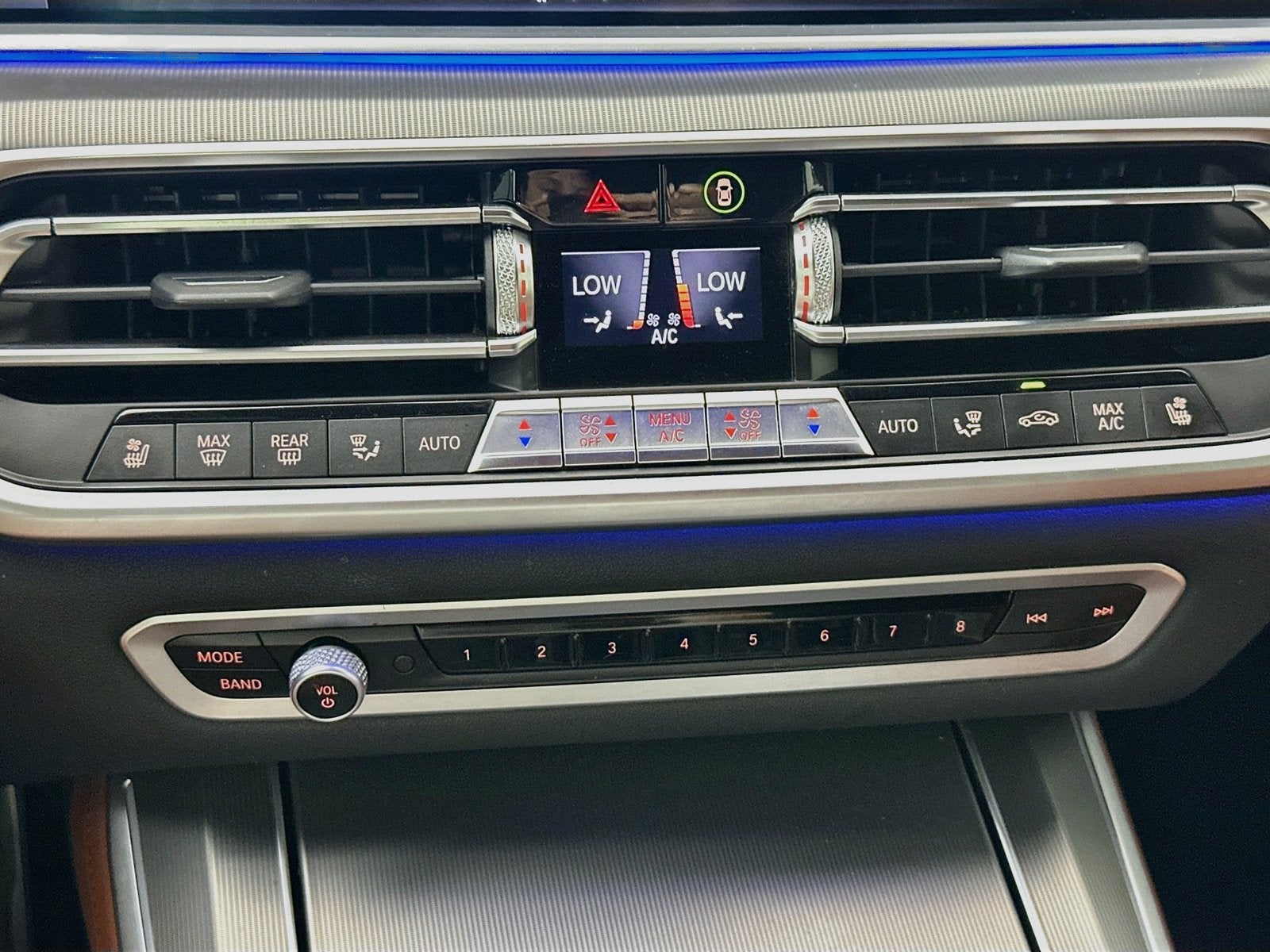 2021 BMW X5 M50i