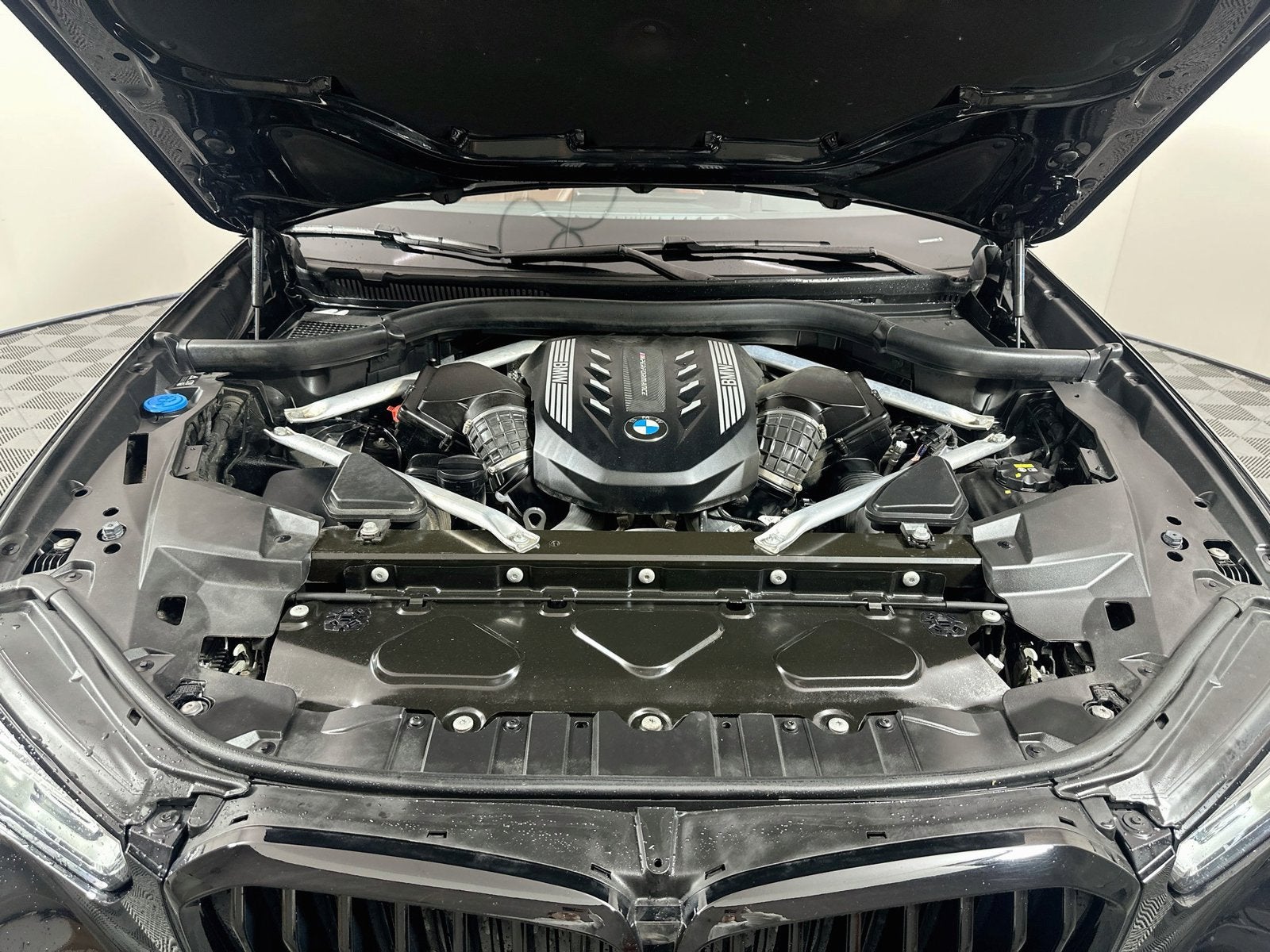 2021 BMW X5 M50i