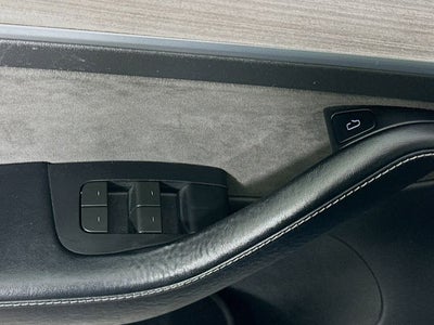 2022 Tesla Model 3 Base