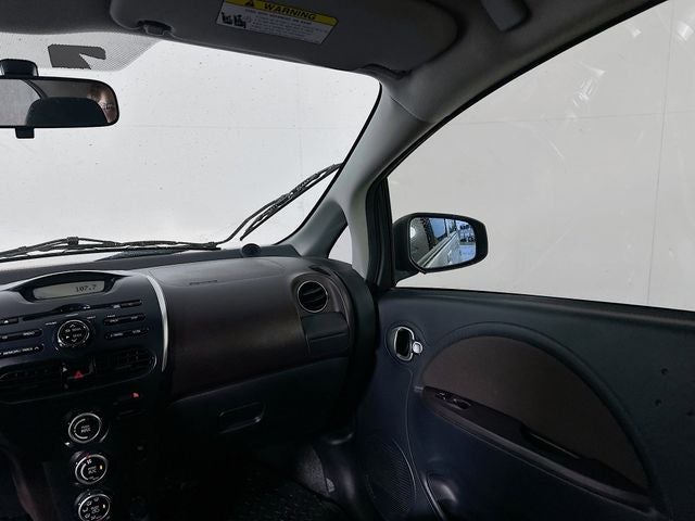 2012 Mitsubishi i-MiEV SE