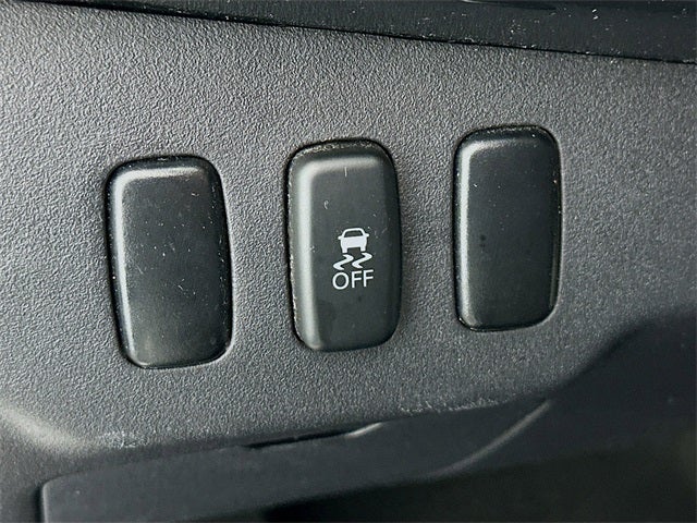 2017 Mitsubishi Lancer ES