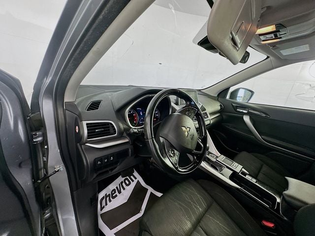 2020 Mitsubishi Eclipse Cross SE