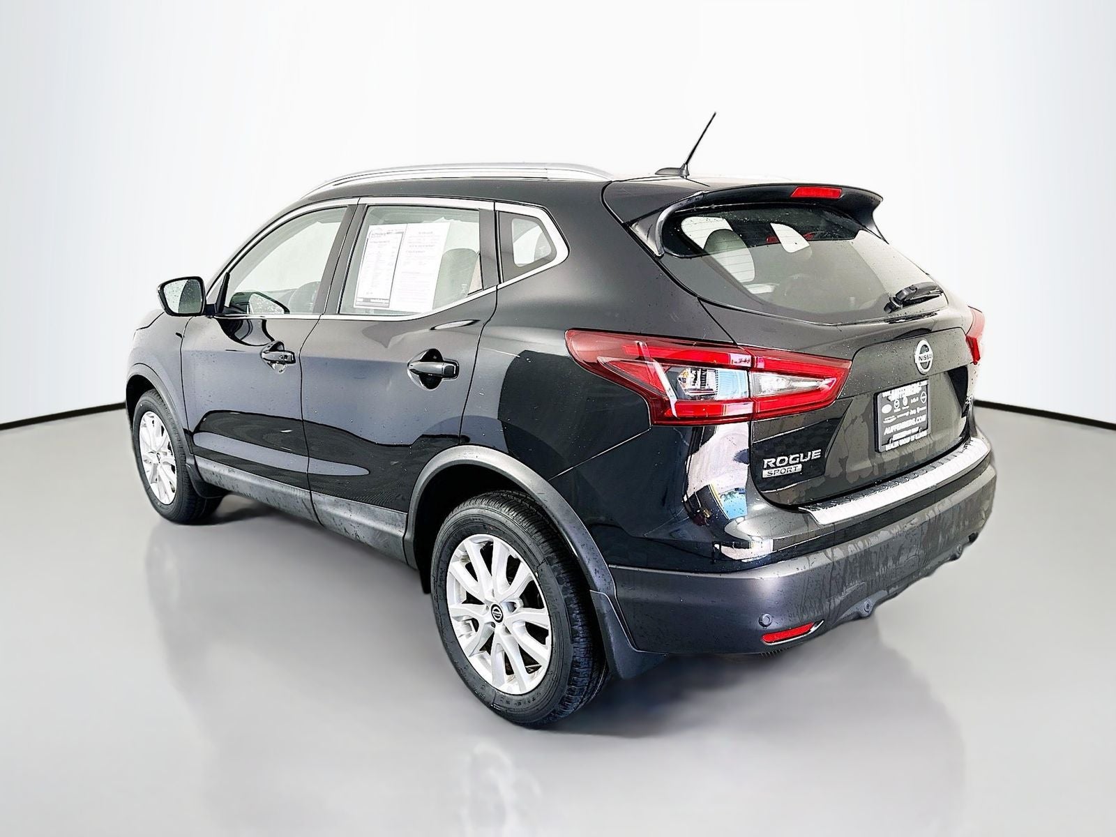 2020 Nissan Rogue Sport SV