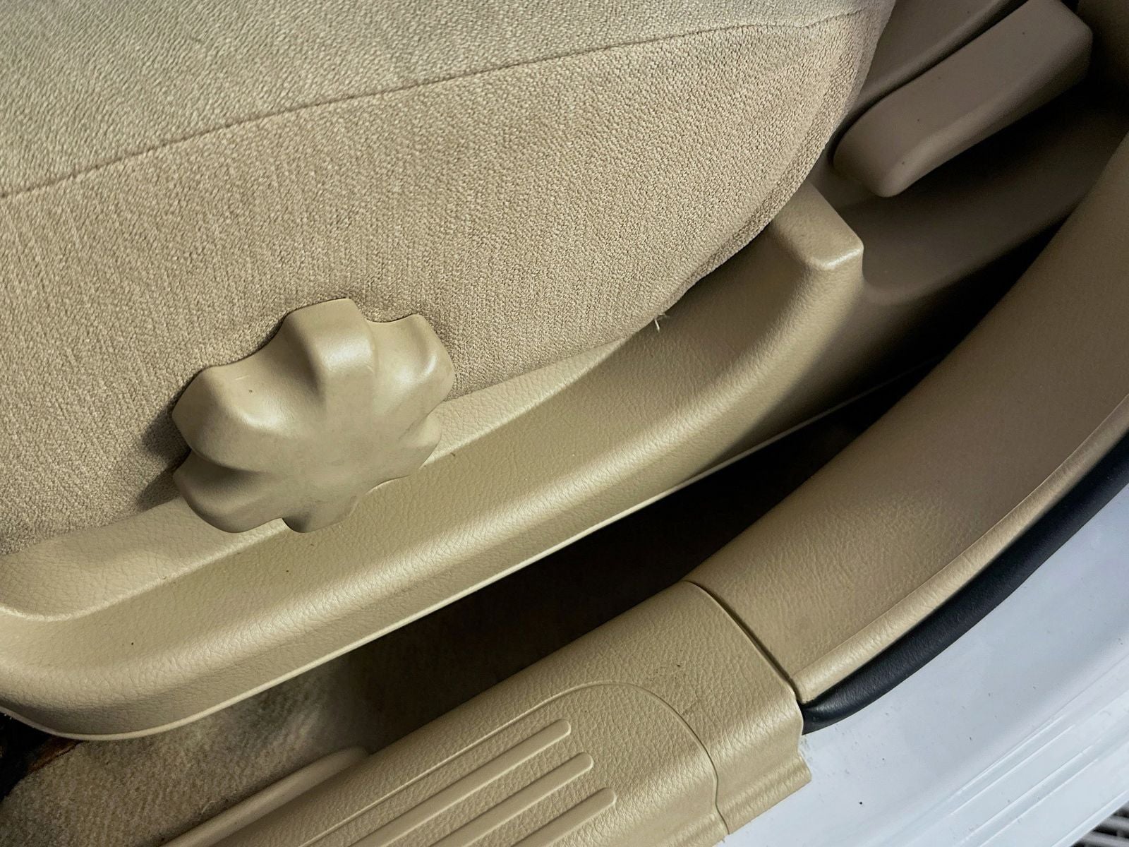 2011 Chevrolet Aveo5 2LT