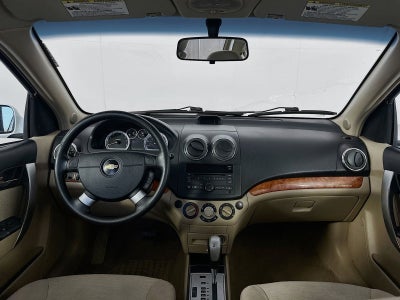 2011 Chevrolet Aveo5 2LT