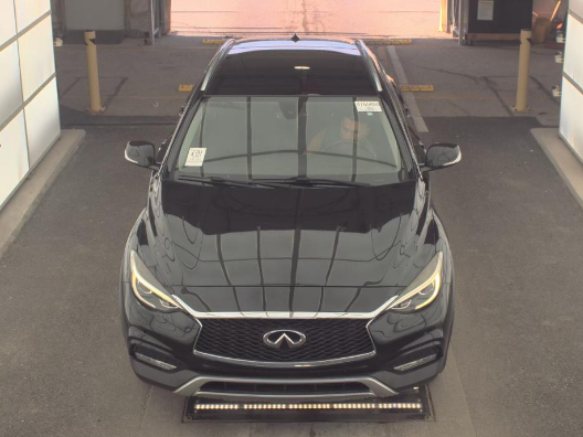 2018 INFINITI QX30 Premium