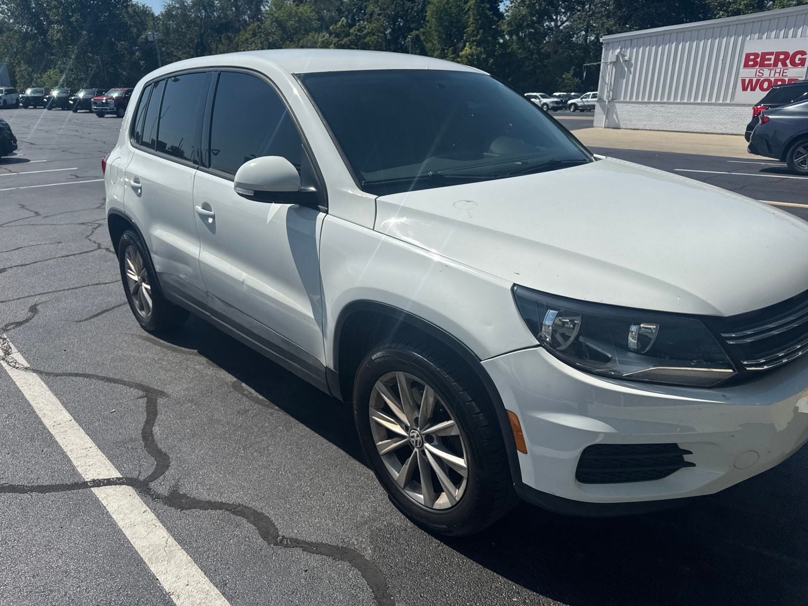 2014 Volkswagen Tiguan SE