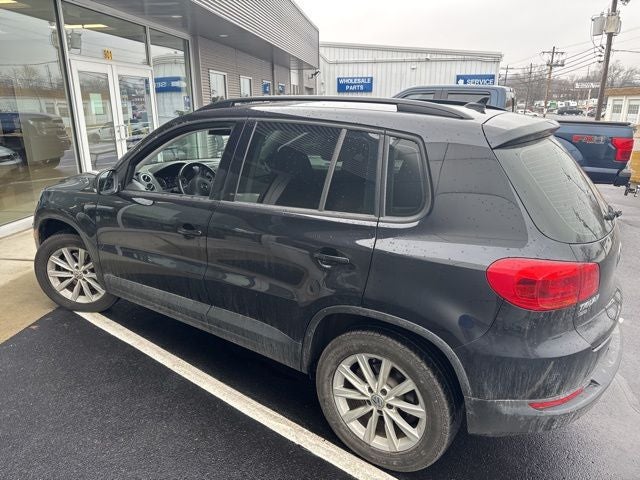 2017 Volkswagen Tiguan Limited 2.0T 4Motion