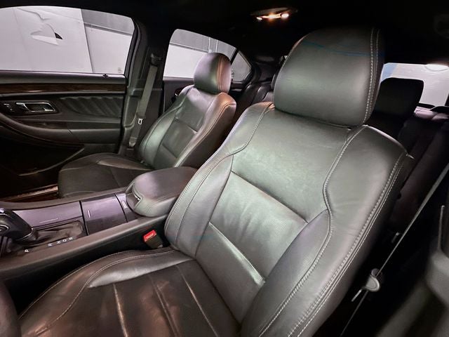 2018 Ford Taurus Limited