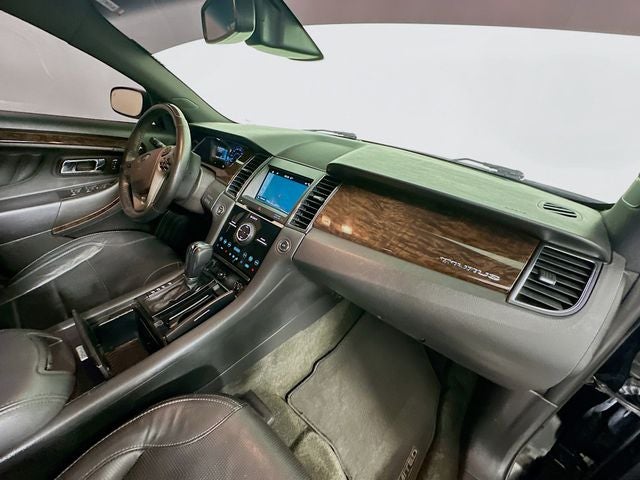 2018 Ford Taurus Limited