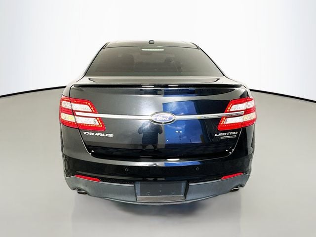 2018 Ford Taurus Limited