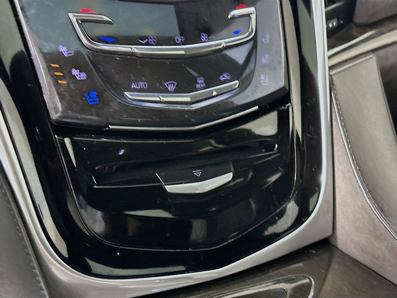2019 Cadillac Escalade ESV Platinum Edition