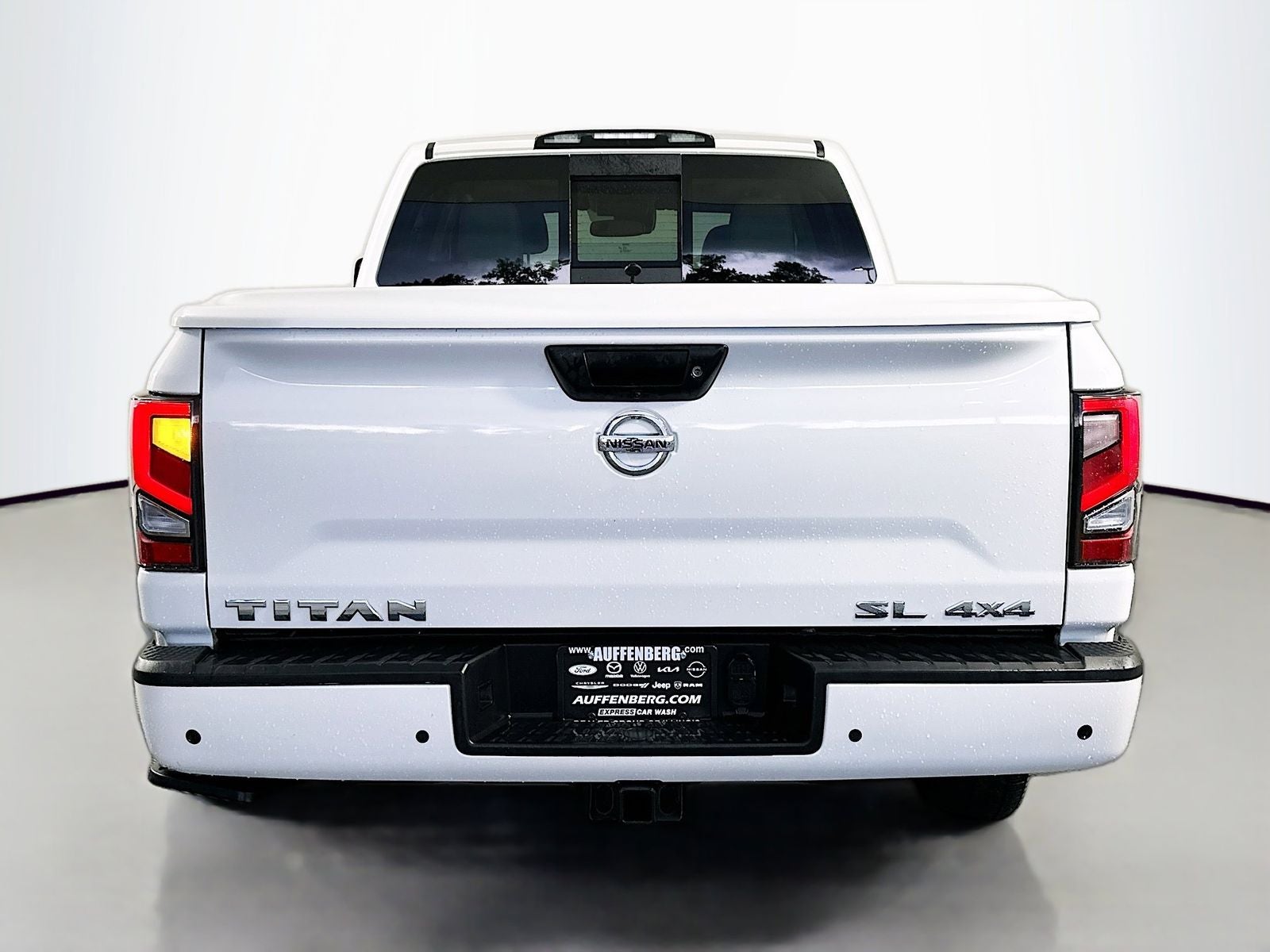 2021 Nissan Titan SL