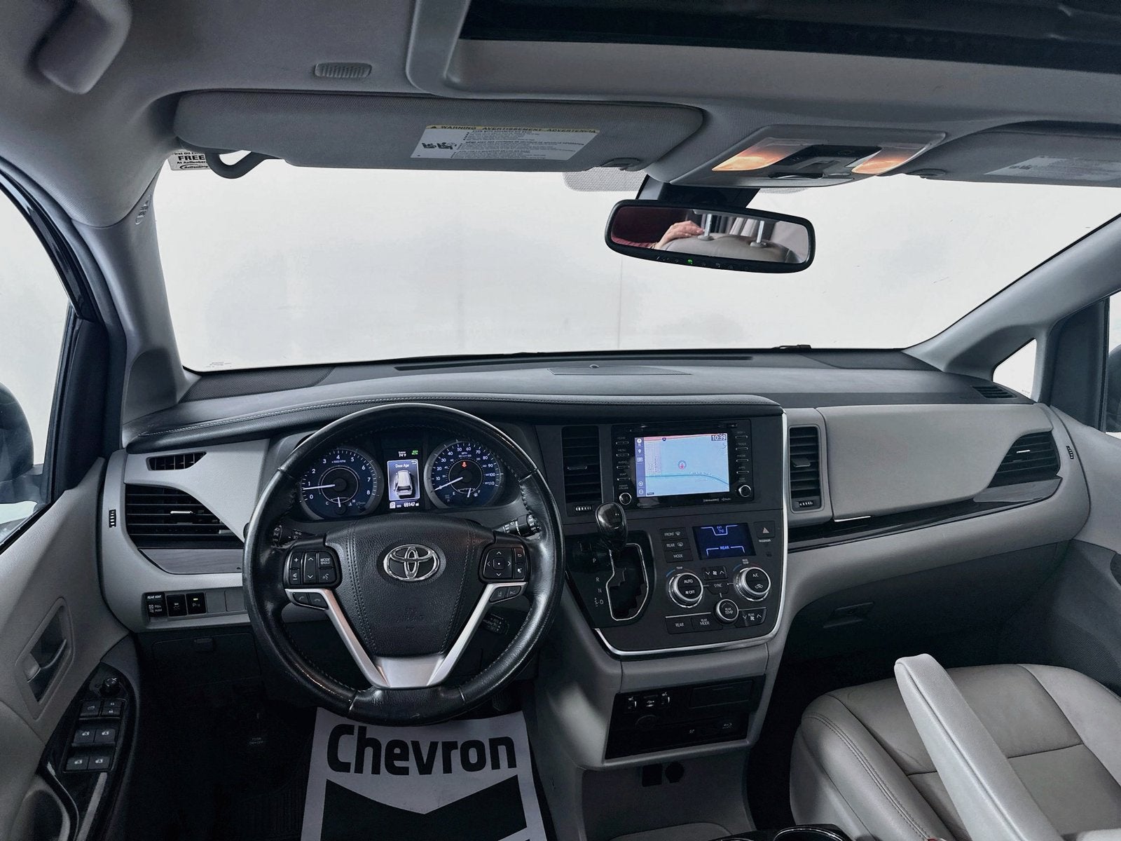 2019 Toyota Sienna L 7 Passenger
