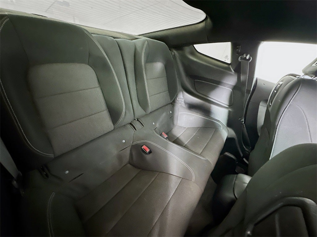 2015 Ford Mustang V6