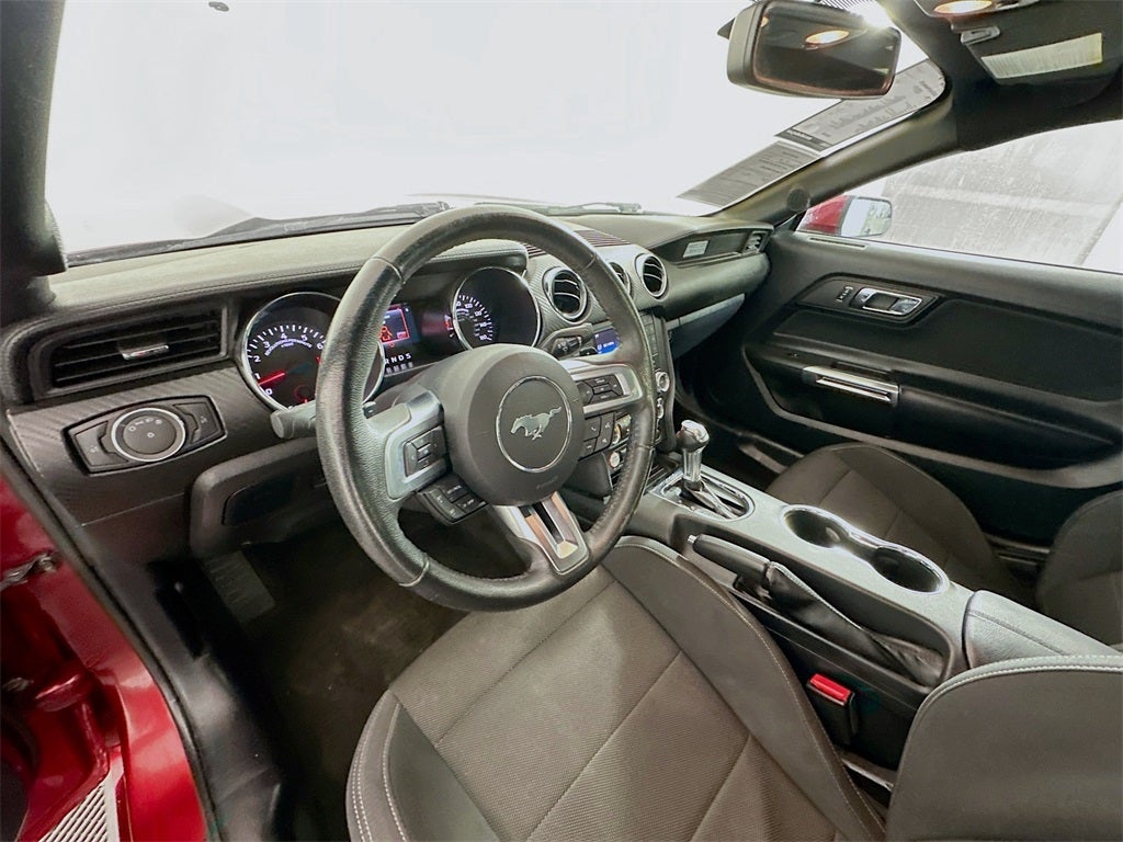 2015 Ford Mustang V6