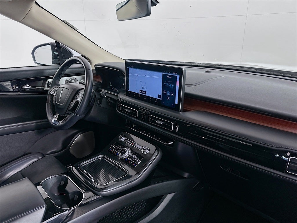 2021 Lincoln Nautilus Reserve