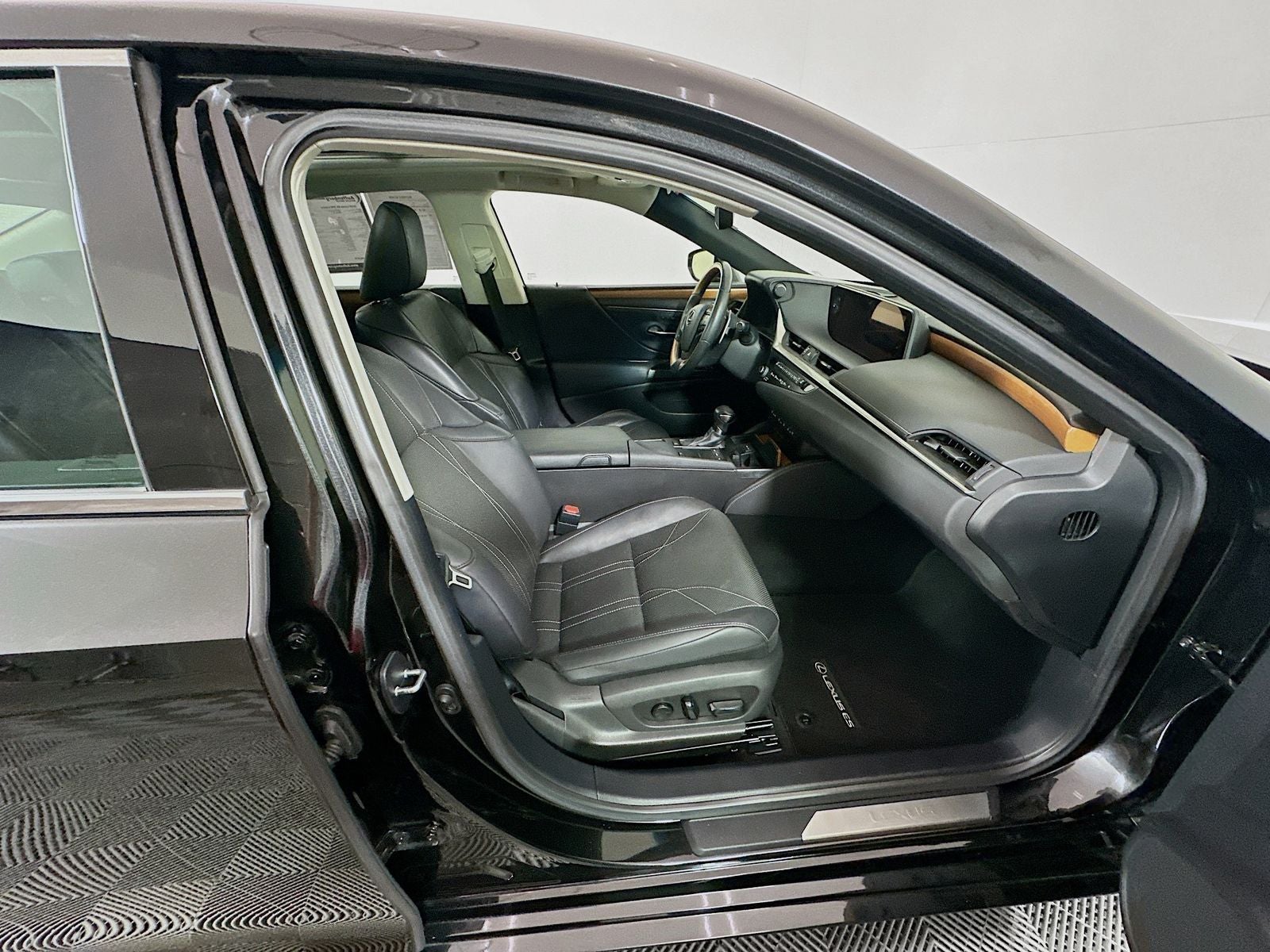 2020 Lexus ES 350 Luxury