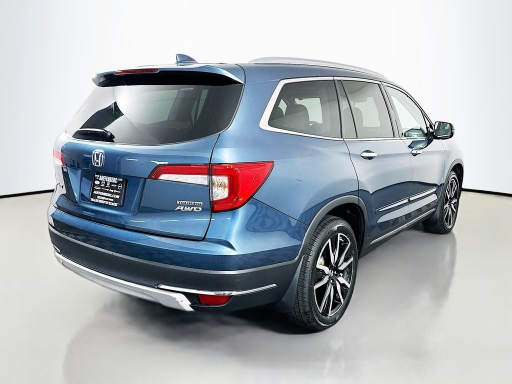 2019 Honda Pilot Touring 8 Passenger