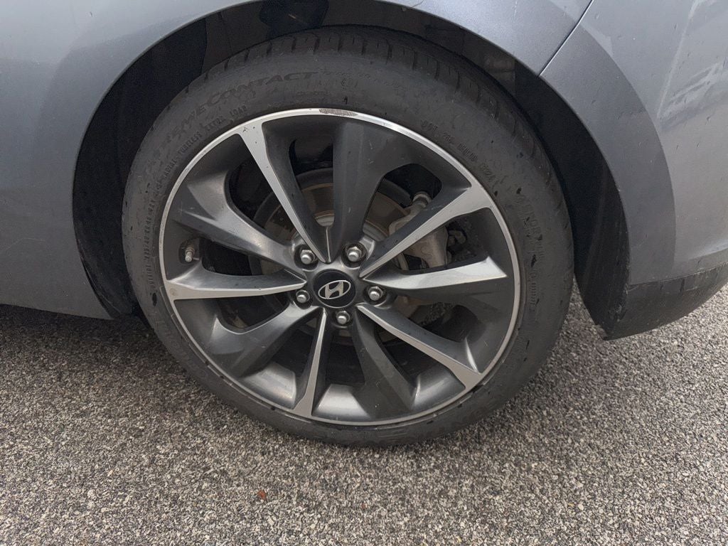 2019 Hyundai Veloster 2.0 Premium