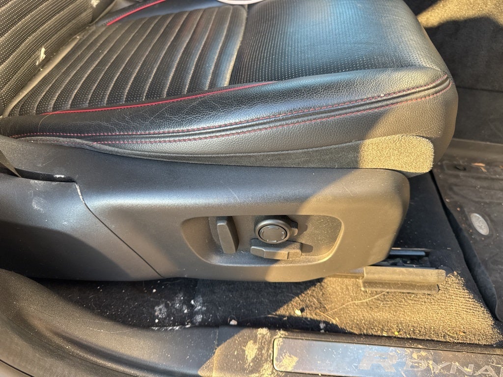 2020 Land Rover Discovery Sport SE R-Dynamic