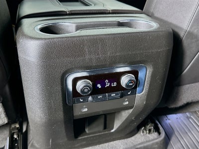 2022 GMC Yukon XL AT4