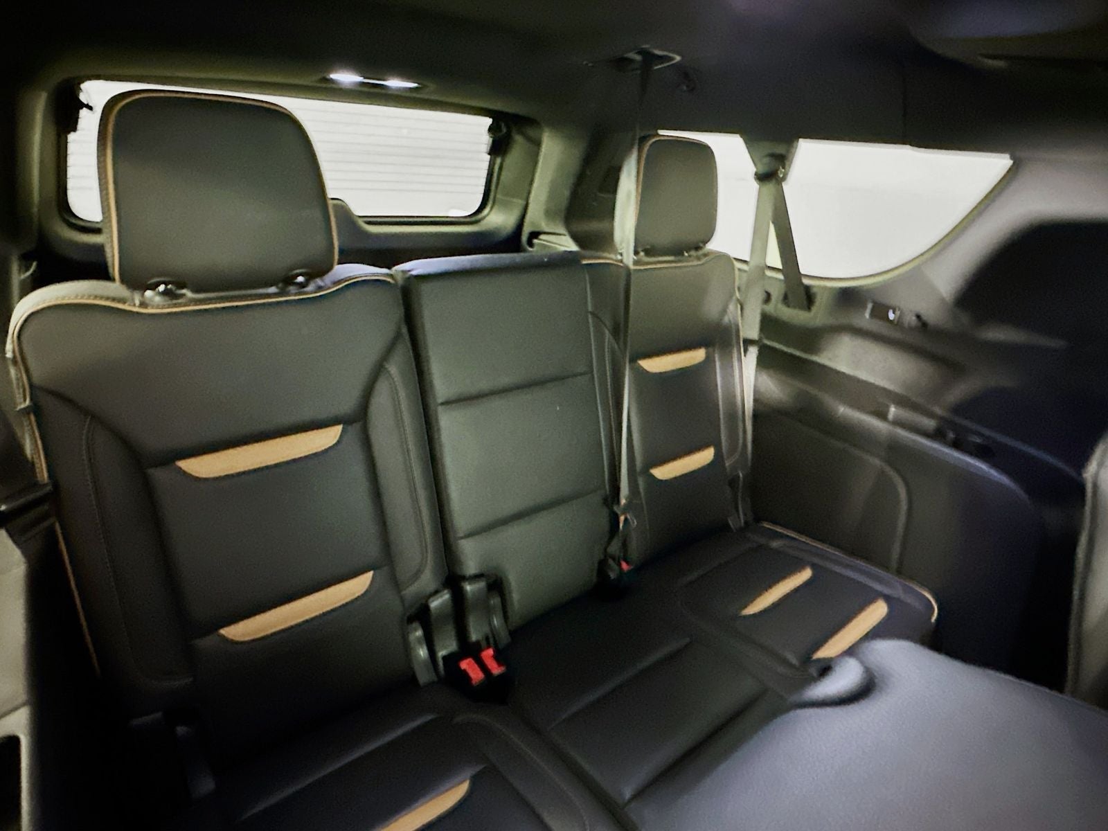 2022 GMC Yukon XL AT4
