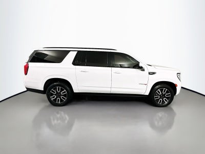 2022 GMC Yukon XL AT4