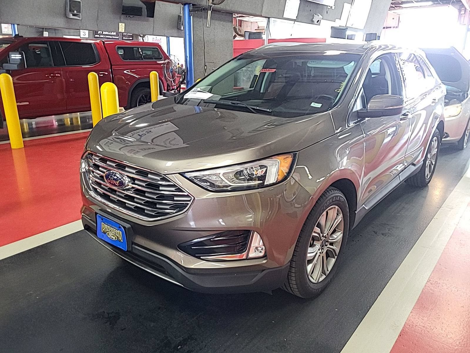 2019 Ford Edge Titanium