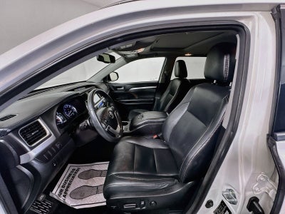 2016 Toyota Highlander XLE V6