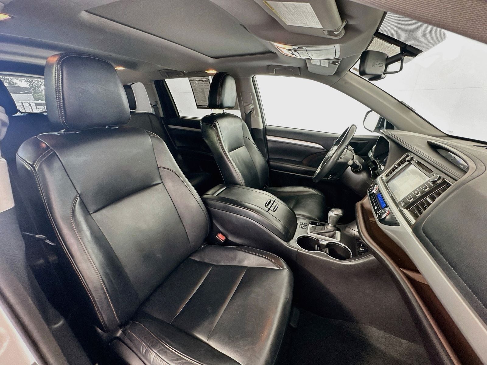 2016 Toyota Highlander XLE V6