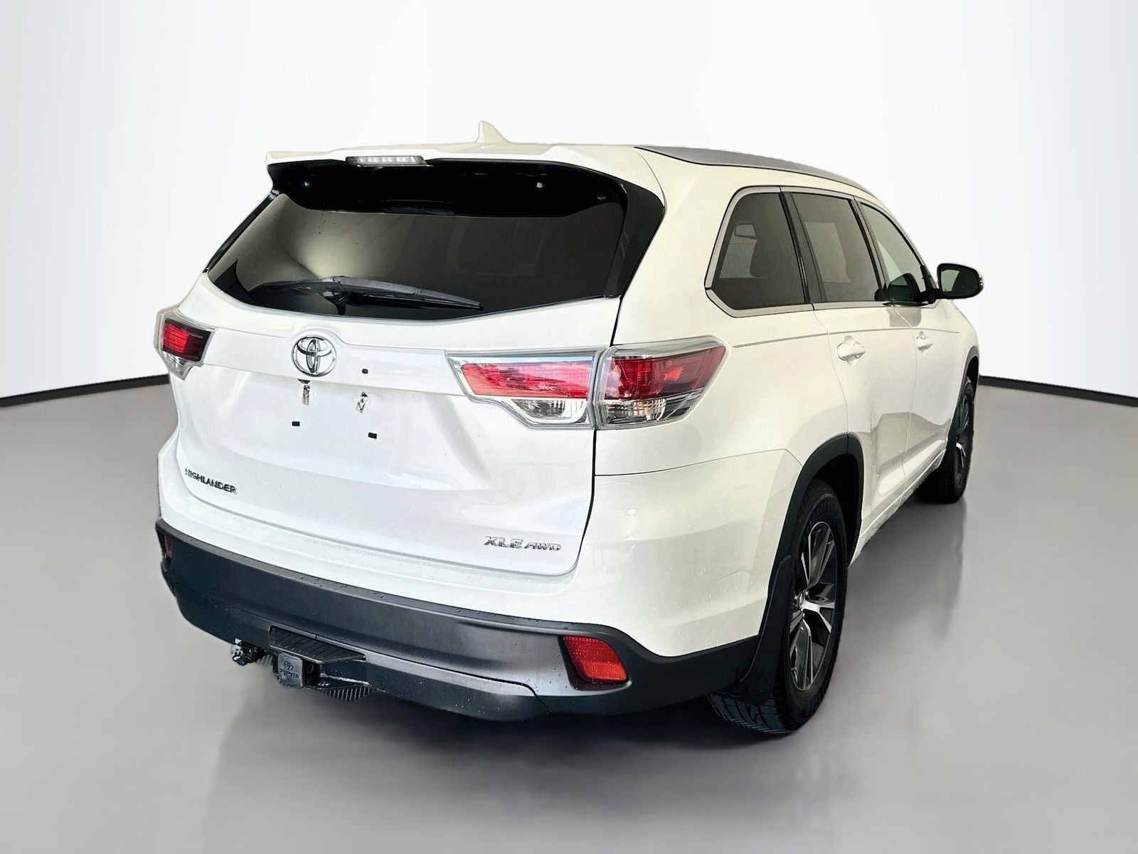 2016 Toyota Highlander XLE V6