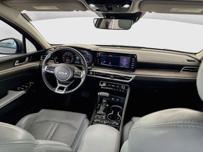 2022 Kia K5 EX
