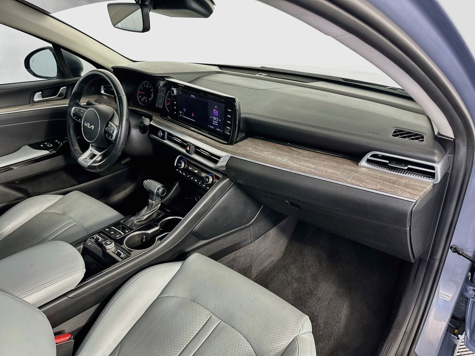 2022 Kia K5 EX